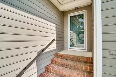 26 Ringwood Ct, Durham, NC 27713 photo 2