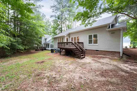406 Chadbourne Dr, Durham, NC 27703 photo 5