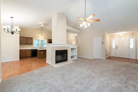 406 Chadbourne Dr, Durham, NC 27703 photo 9