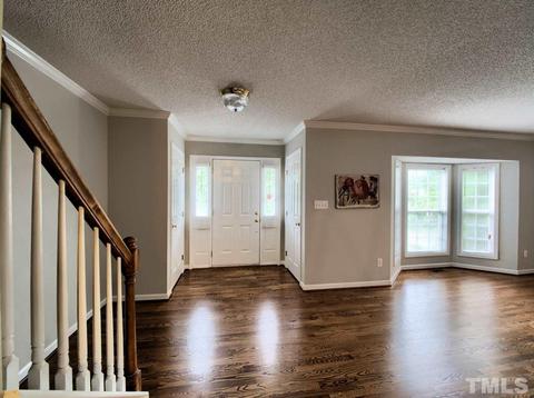 2304 Maplegreen Ln, Apex, NC 27502 photo 4