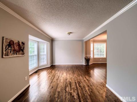 2304 Maplegreen Ln, Apex, NC 27502 photo 5