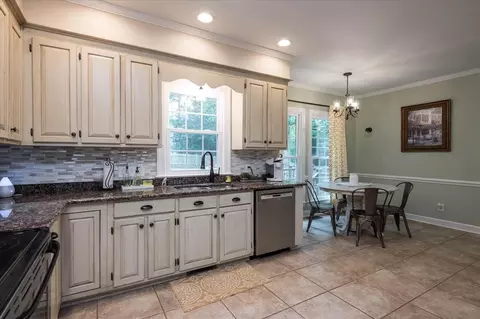 210 Custer Trl, Cary, NC 27513 photo 5