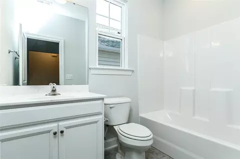 302 Silverhawk Ln, Durham, NC 27703 photo 19