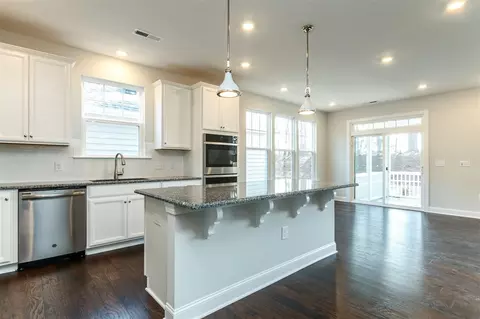302 Silverhawk Ln, Durham, NC 27703 photo 3