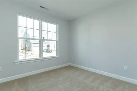 302 Silverhawk Ln, Durham, NC 27703 photo 17
