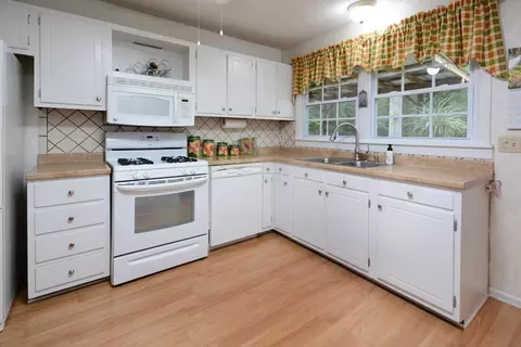 6110 Dello St, Durham, NC 27712 photo 13