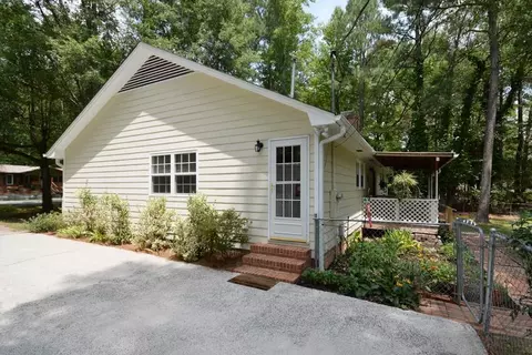 6110 Dello St, Durham, NC 27712 photo 4
