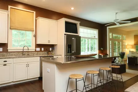 112 E Camden Forest Dr, Cary, NC 27518 photo 7