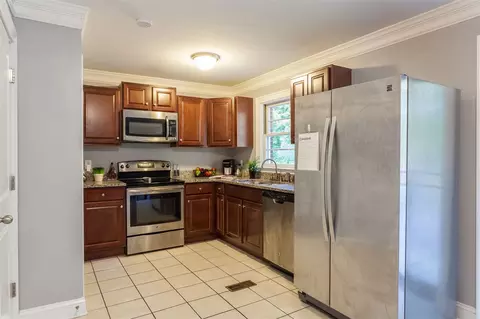 622 Sybil Dr, Durham, NC 27703 photo 5