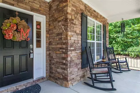 102 Roan Dr, Garner, NC 27529 photo 4