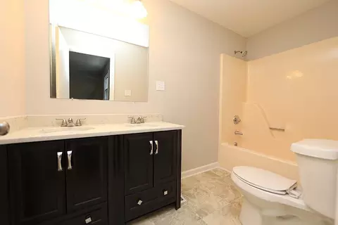 14 Hawthorne Dr, Durham, NC 27712 photo 10