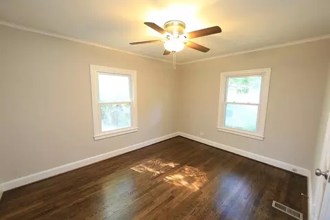 14 Hawthorne Dr, Durham, NC 27712 photo 12