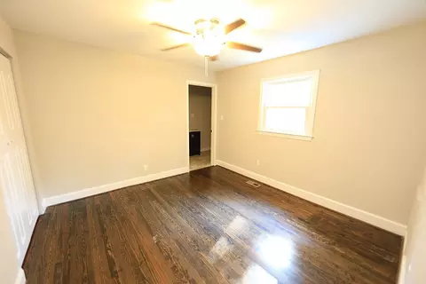 14 Hawthorne Dr, Durham, NC 27712 photo 9
