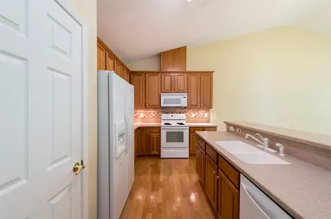 10487 Dapping Dr, Raleigh, NC 27614 photo 2