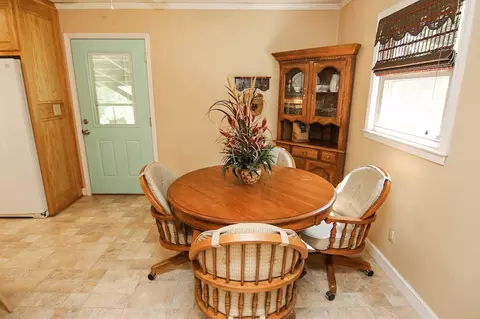 101 Cedar St, Dudley, NC 28333 photo 8