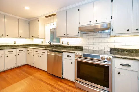 19 Lynbrook Cir, Durham, NC 27712 photo 17