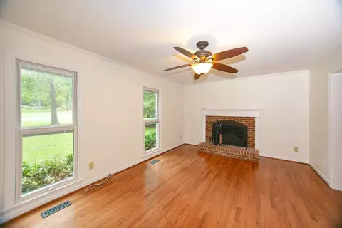 19 Lynbrook Cir, Durham, NC 27712 photo 7