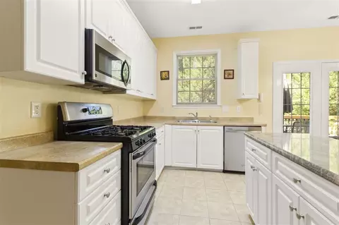 1 Eagle Ridge Ct, Durham, NC 27713 photo 9