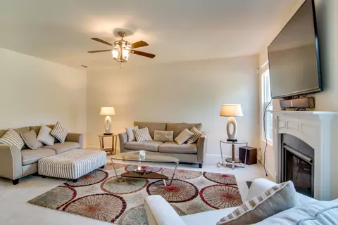 524 Callandale Ln, Durham, NC 27703 photo 8
