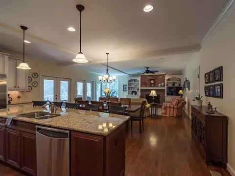 4107 Indigo Dr, Durham, NC 27705 photo 11