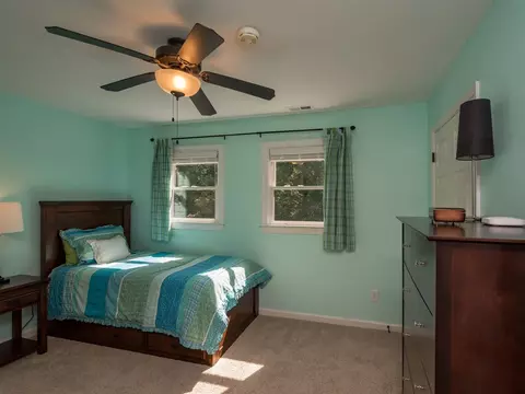 4107 Indigo Dr, Durham, NC 27705 photo 21