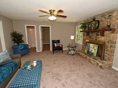 2804 Fox Dr, Durham, NC 27712 photo 6