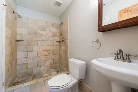419 Devlin Pl, Durham, NC 27707 photo 4