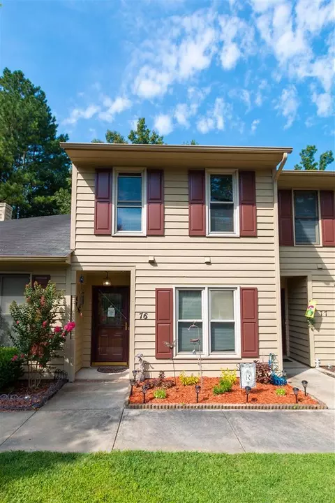 76 Stone Hill Ct, Durham, NC 27704 photo 1