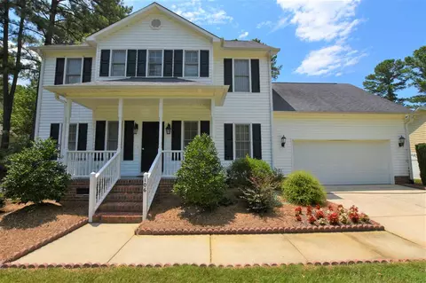106 Cobblestone Ct, Smithfield, NC 27577 photo 4