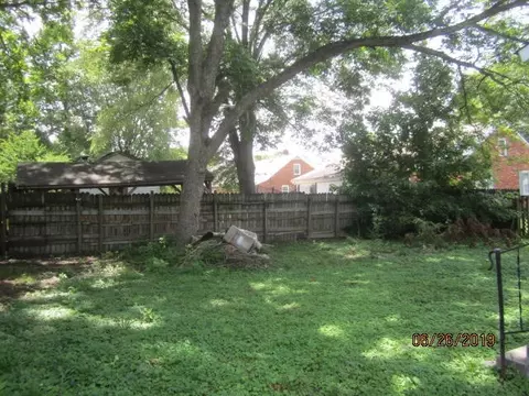 237 Gary St, Henderson, NC 27536 photo 5