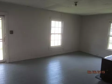 237 Gary St, Henderson, NC 27536 photo 9