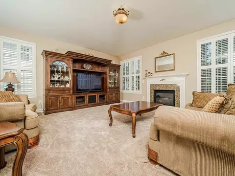 1420 Lindenberg Sq, Wake Forest, NC 27587 photo 2