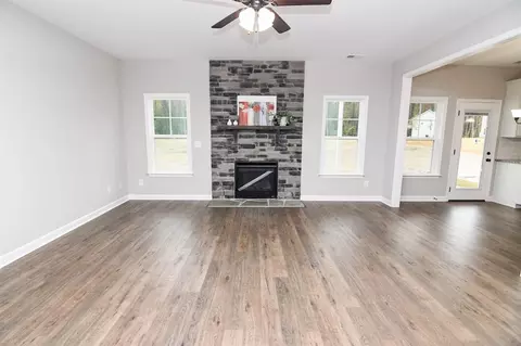 248 Fallingbrook Dr, Kenly, NC 27542 photo 7