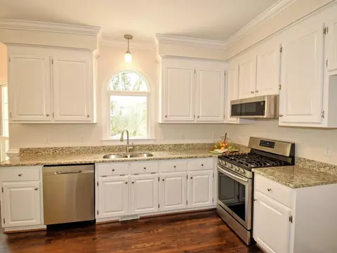7 Allen Moore Ct, Durham, NC 27703 photo 4