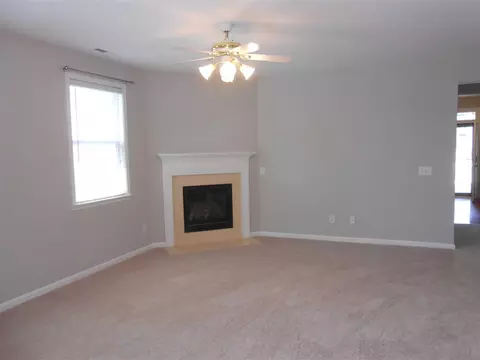 522 Front Ridge Dr, Cary, NC 27519 photo 9