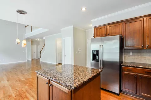 137 Windrush Ln, Durham, NC 27703 photo 9