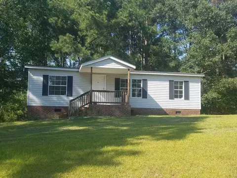 38 Lakerun Dr, Bunnlevel, NC 28323 photo 1