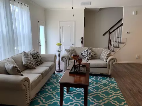 512 Oak Forest View Ln, Wake Forest, NC 27587 photo 2