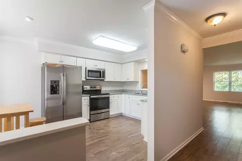 302 Beechtree Dr, Cary, NC 27513 photo 3