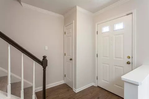 302 Beechtree Dr, Cary, NC 27513 photo 2