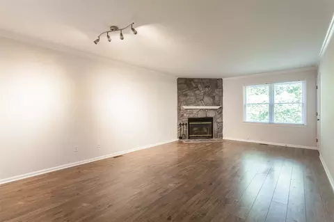 302 Beechtree Dr, Cary, NC 27513 photo 9