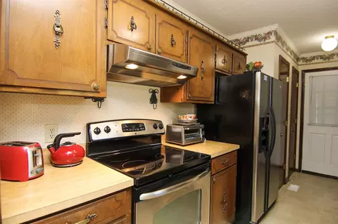 135 Ormond Ln, Selma, NC 27576 photo 8