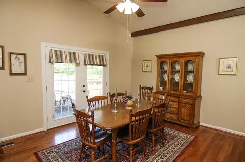 135 Ormond Ln, Selma, NC 27576 photo 6