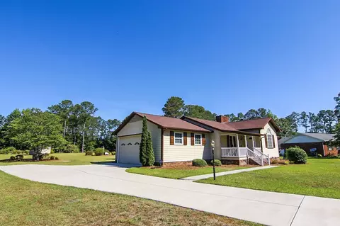 135 Ormond Ln, Selma, NC 27576 photo 3