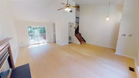 6 Indian Head Ct, Durham, NC 27703 photo 3