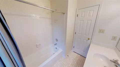 6 Indian Head Ct, Durham, NC 27703 photo 17