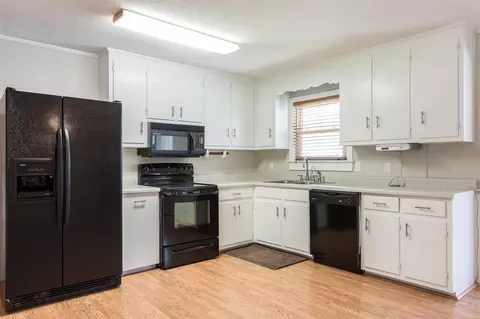 2555 Ardsley Dr, Durham, NC 27704 photo 10