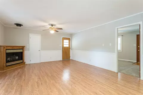 2555 Ardsley Dr, Durham, NC 27704 photo 13