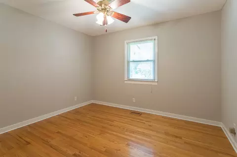 2555 Ardsley Dr, Durham, NC 27704 photo 21