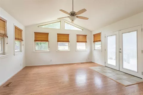 2555 Ardsley Dr, Durham, NC 27704 photo 14